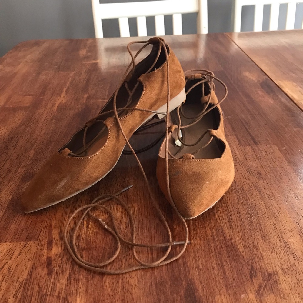 Brown Faux Suede Mossimo pointy lace-up flats